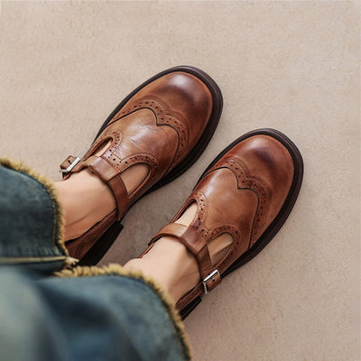 Velda - Elegante mary janes i skinn